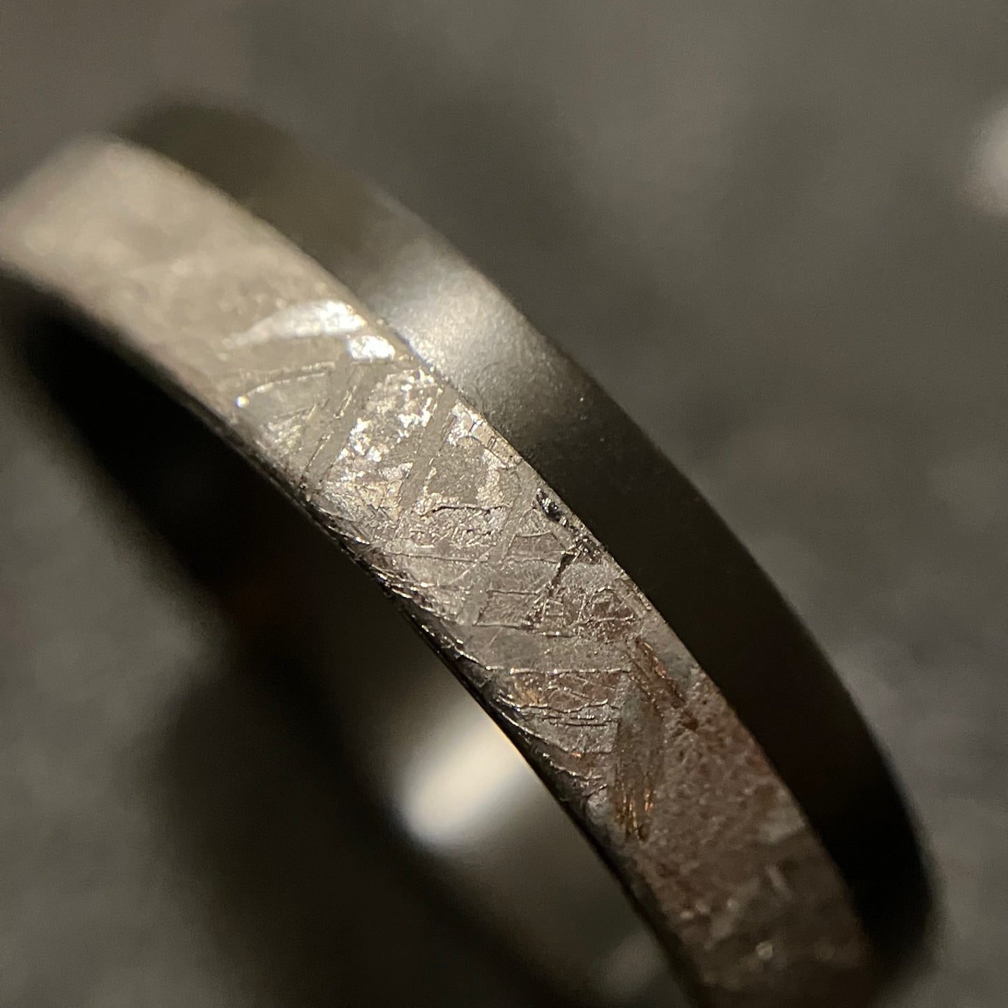 Hydra Black Zirconium